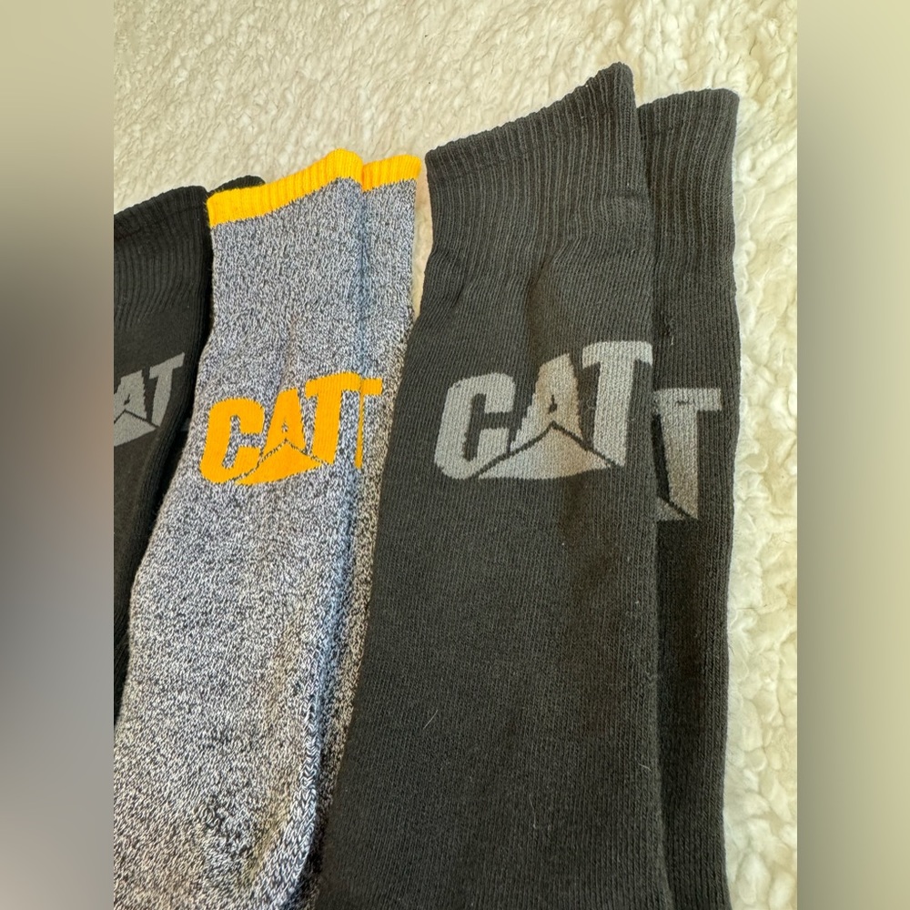 (4) Men’s CAT socks NWOT - Picture 4 of 6